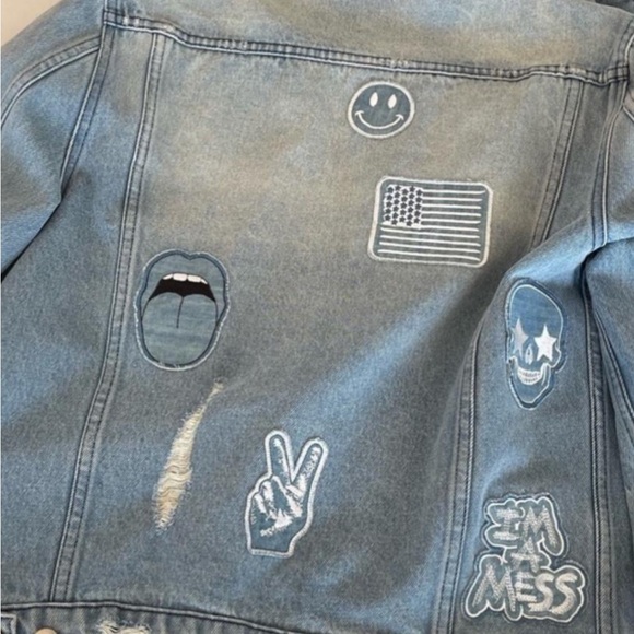 Lauren Moshi Blue Vintage Jean Jacket with Patch - Picture 2 of 2